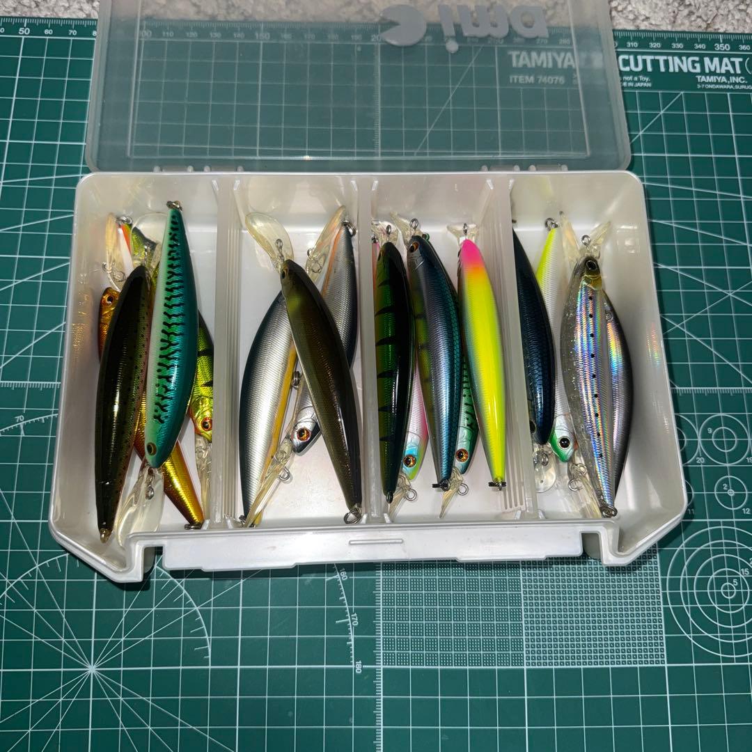 【中古品】ダイワ カレントマスター桜鱒スペシャル　ケース付き16個セット【絶版】
