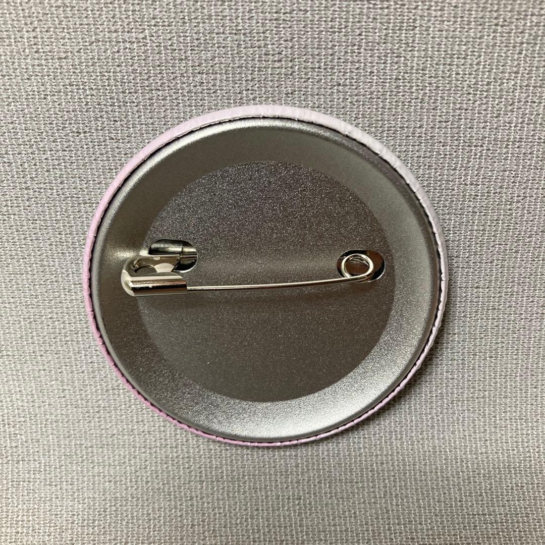 たからさがしのなつやすみ　缶バッジ　お姉さん　デフォルメイラスト　SDキャラ