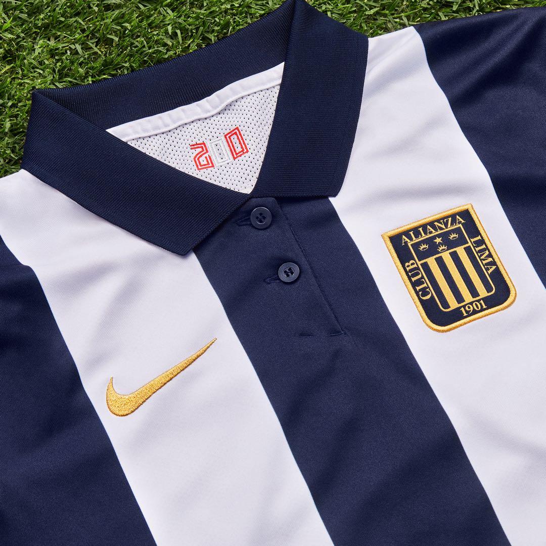 Nike Alianza Lima ポロシャツジャージ、SIZE L