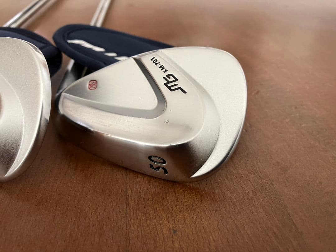 三浦技研 超美品 KM701 50度+56 N.SMODUS3 105WEDGE