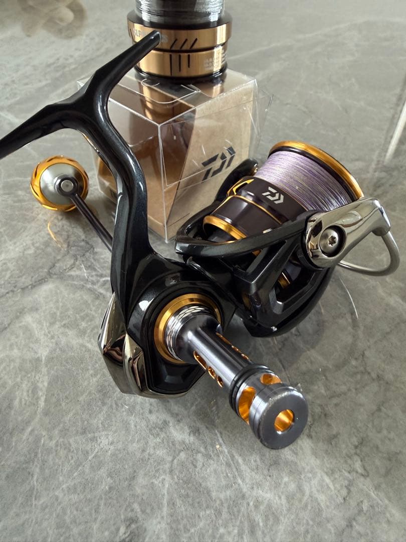 21カルディア　FC LT2500S SLP替えスプール付き　フルベアリング化