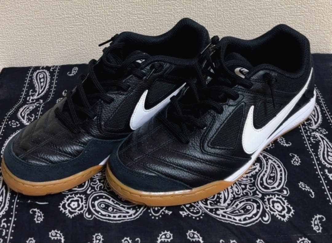 【NIKE】SB・Gato・ガト・HQ6019-001・フットサルシューズ27㎝