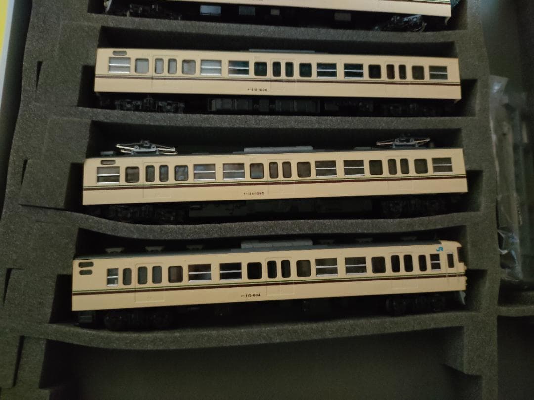 TOMIX 115系 　福知山色　4両セット