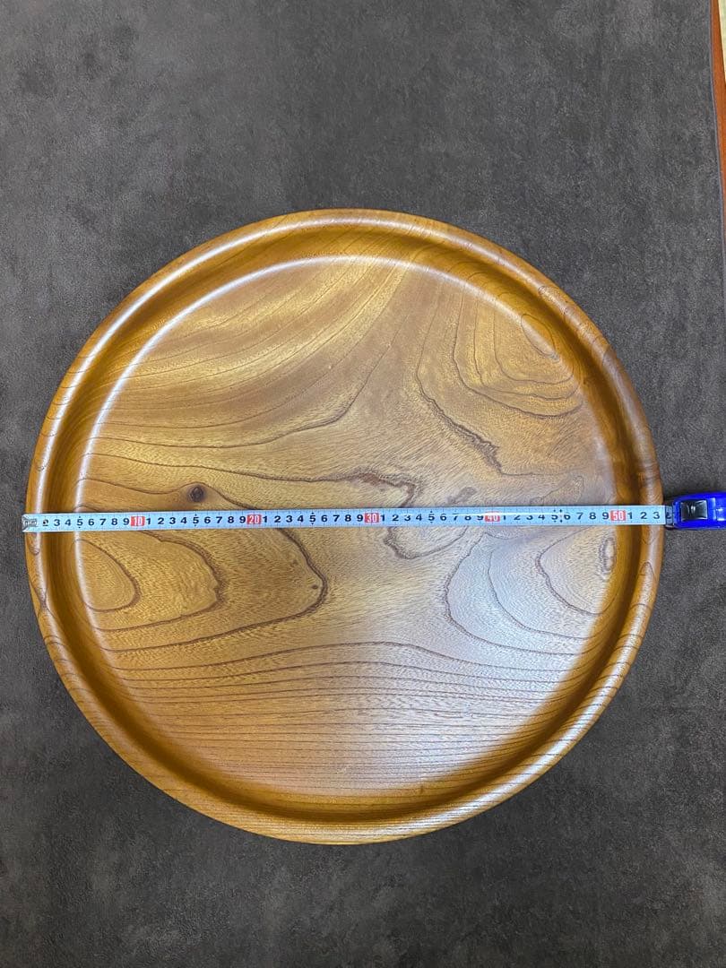 欅　お盆　くりぬき盆　約54cm 一枚板　丸盆　美品（反りあり）