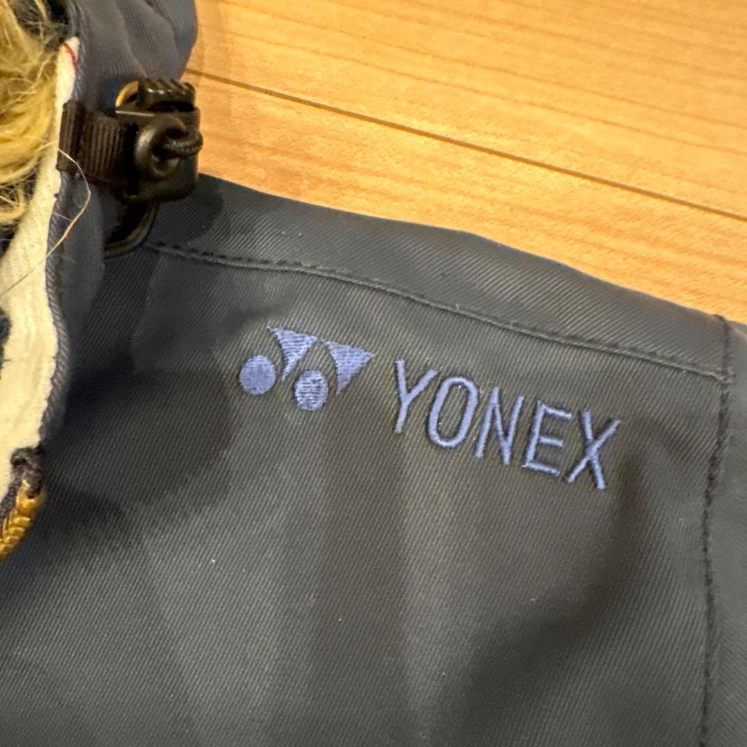YONEX フード付きネイビーウェア