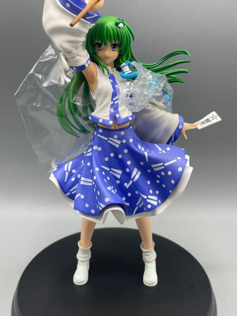 祀られる風の人間 東風谷早苗 東方Project 1/8 フィギュア