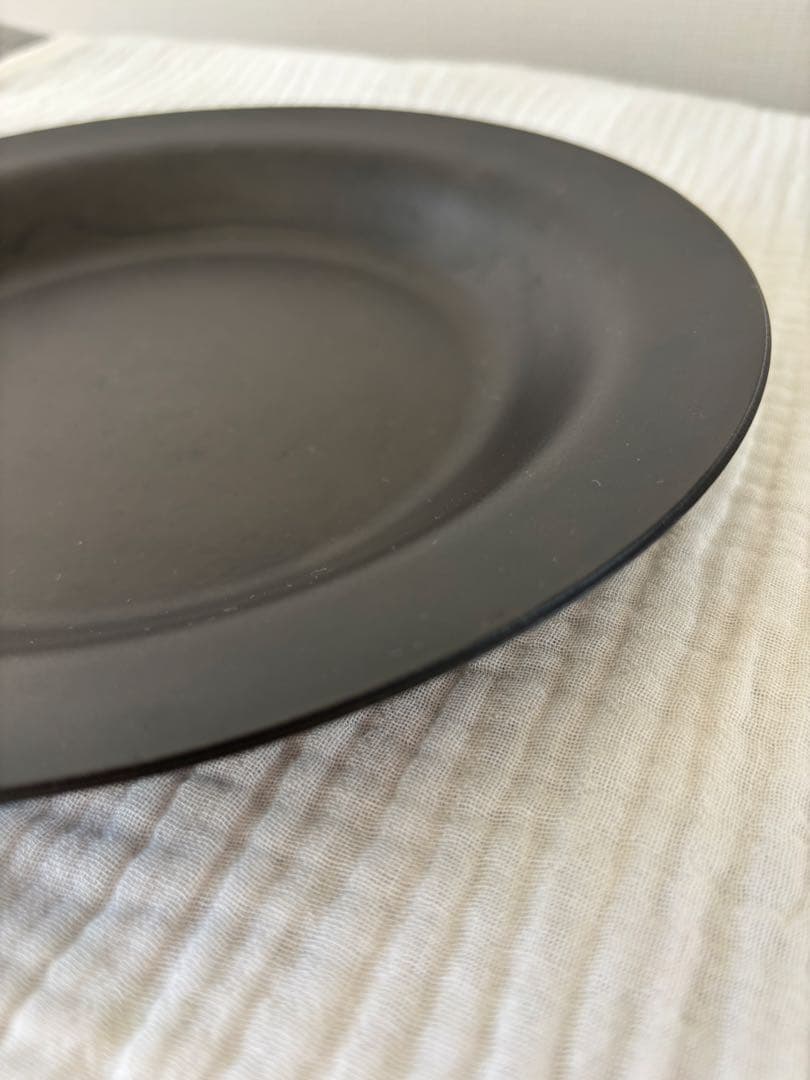 【新品未使用！HEGE(ヘゲ) 直火鍋ブラック 24cm】