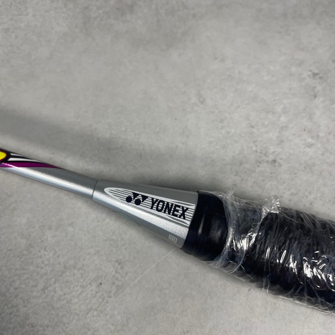 ✨ほぼ新品✨ YONEX NANORAY800 バドミントンラケット 3UG5
