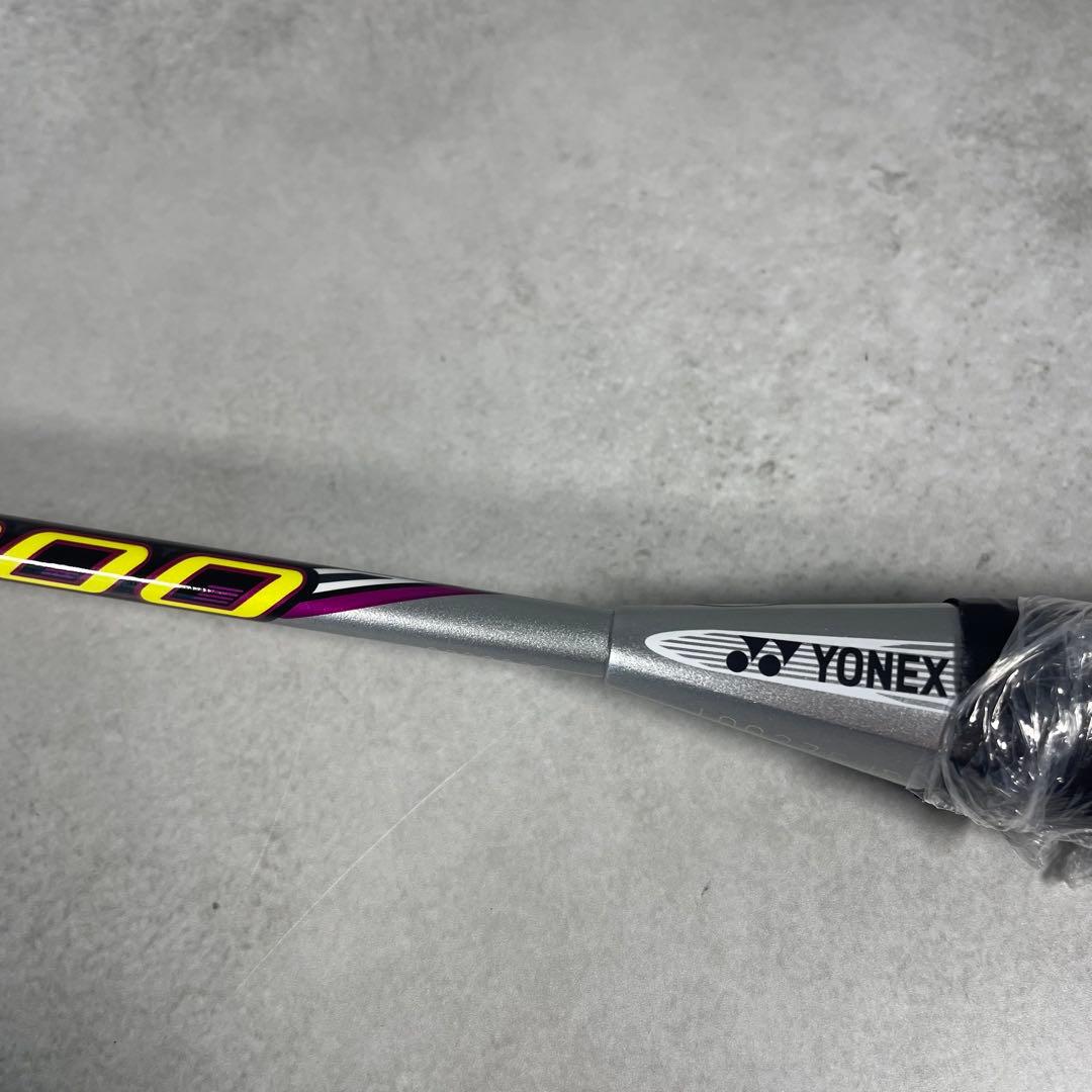 ✨ほぼ新品✨ YONEX NANORAY800 バドミントンラケット 3UG5