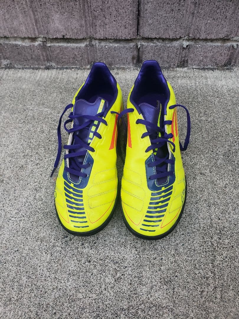 サッカーシューズ トレーニングシューズ スパイク