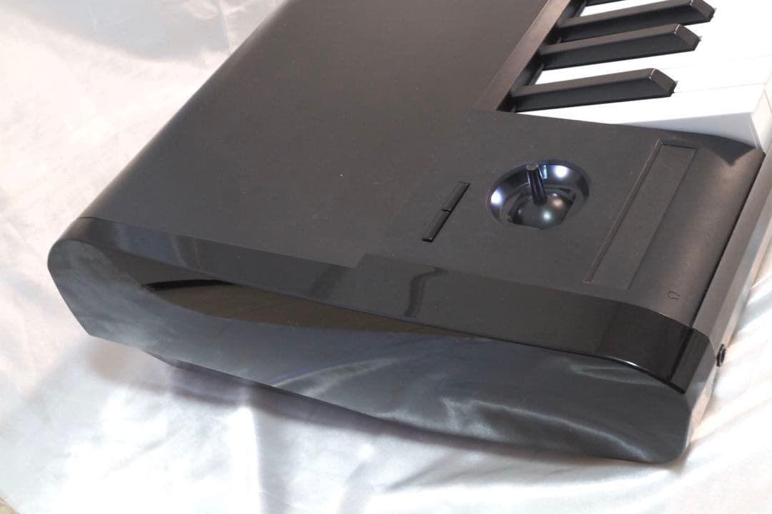 KORG KRONOS X 88　シンセサイザー