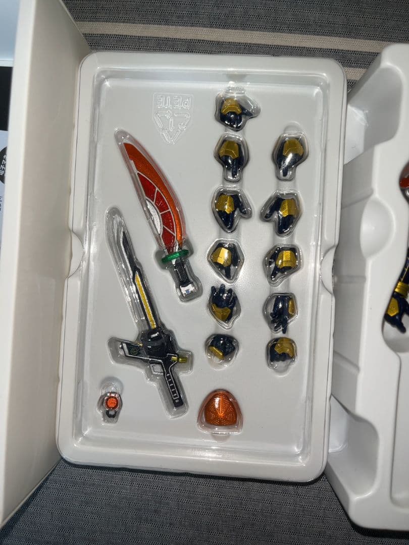S.H.Figuarts 真骨彫製法　仮面ライダー 鎧武