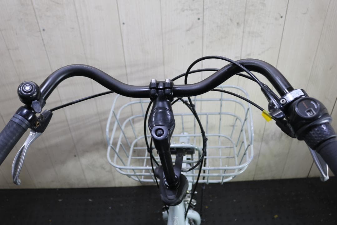 ブリヂストン bikke MOB b BM03T 20型 3段 AUTO LED