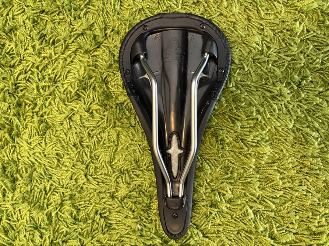 パーツ WTB silverado race saddle BL special