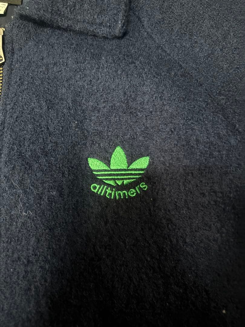 adidas 竹原凛子