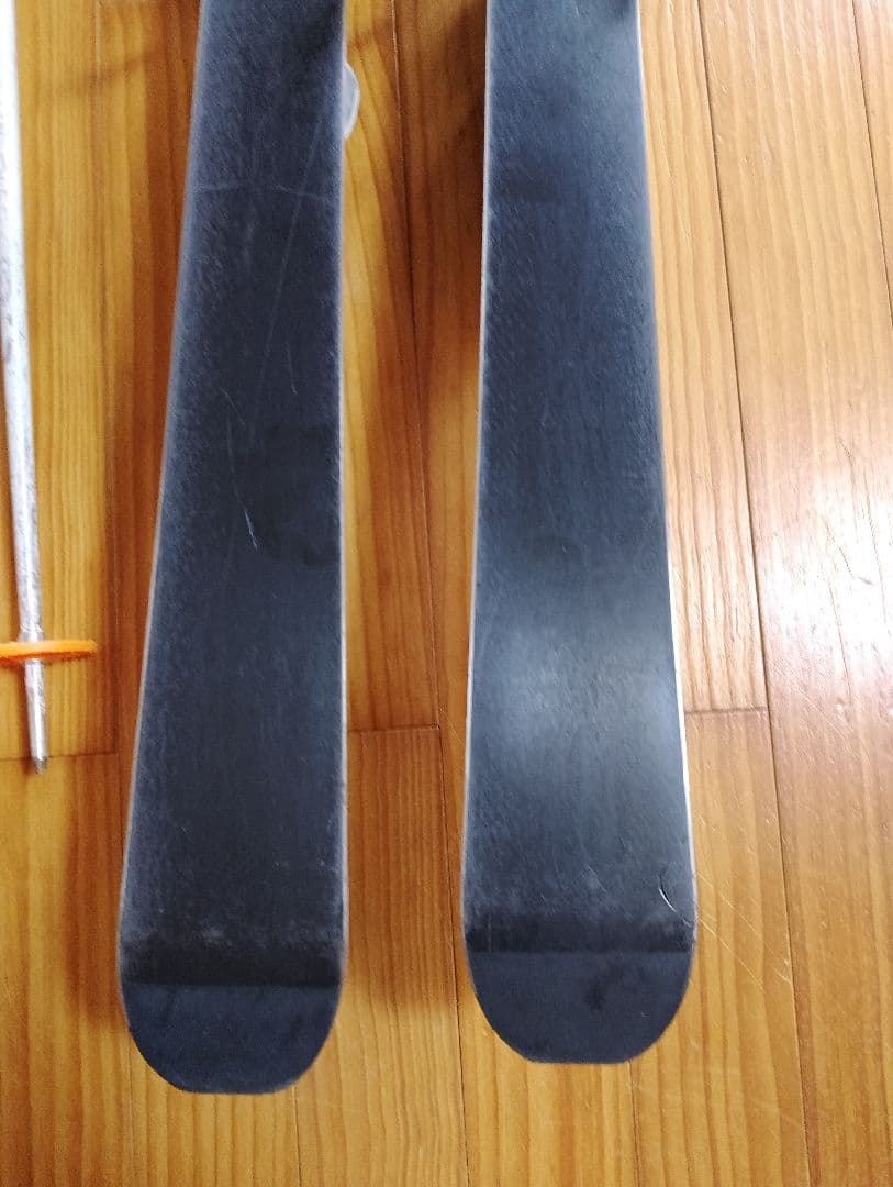 K2 スキー板 160センチ　ストックつき