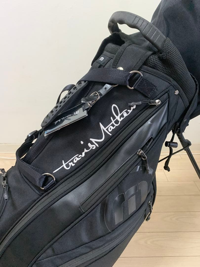 travisMathew ブラック スタンドバッグ