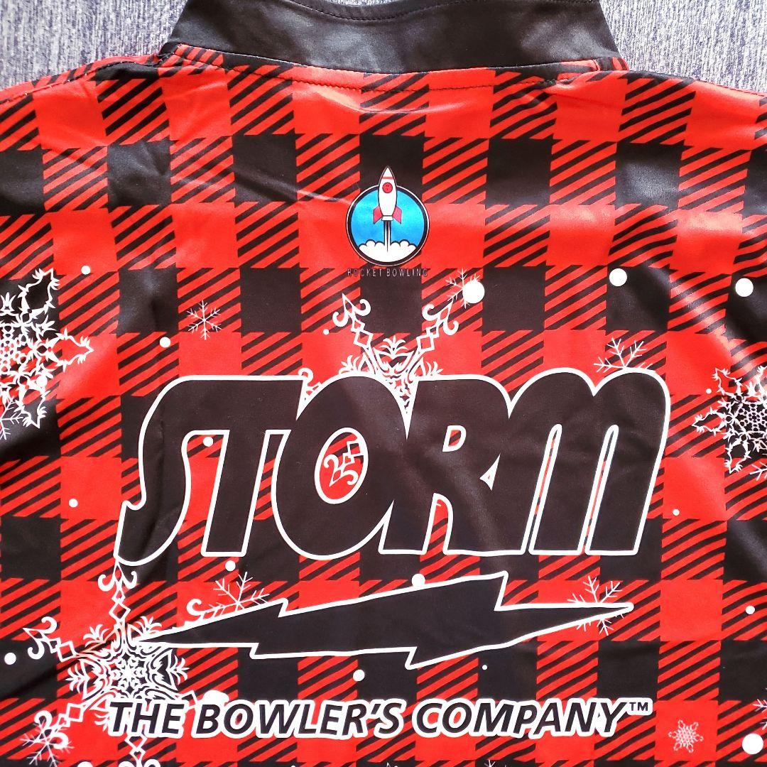 新品✨STORM【日本サイズ3L】レッド　チェック　ロゴ入り　大きめ　ボウリング