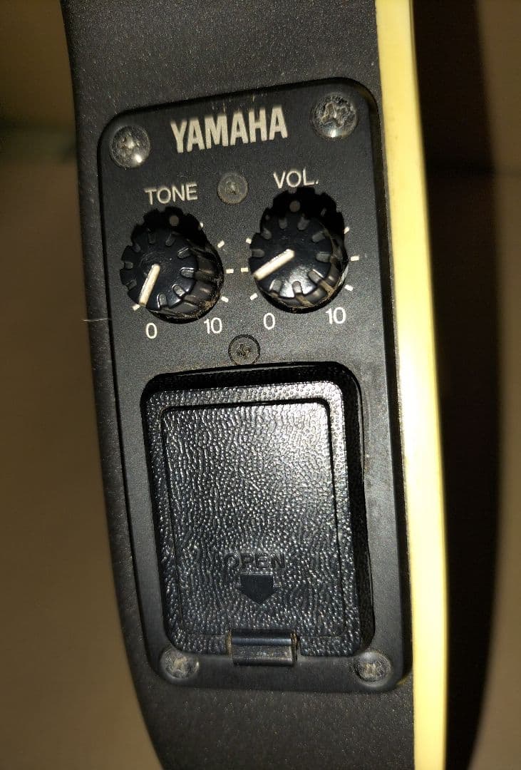 Yamaha APXT-1A エレクトリックアコースティックギター