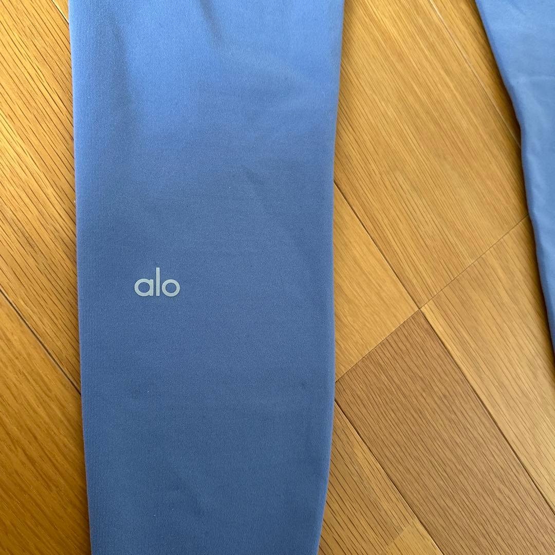 ヨガ・ピラティス alo 7/8 high waist air brush legging