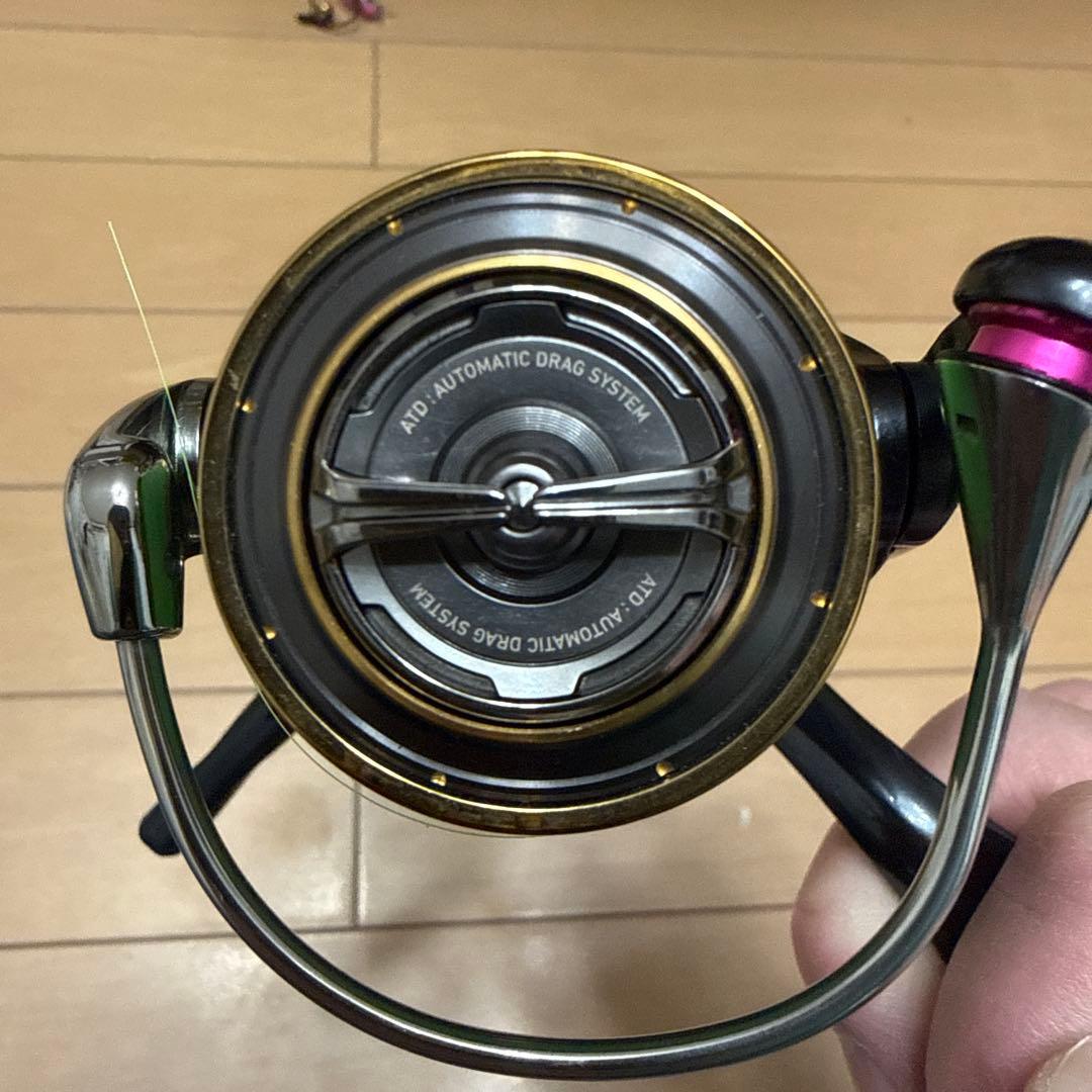 ヒナッシー様