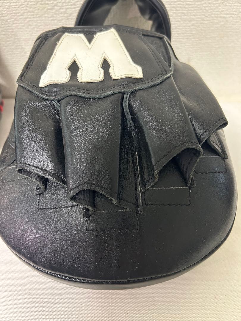 美品！W パンチングミット ブラック