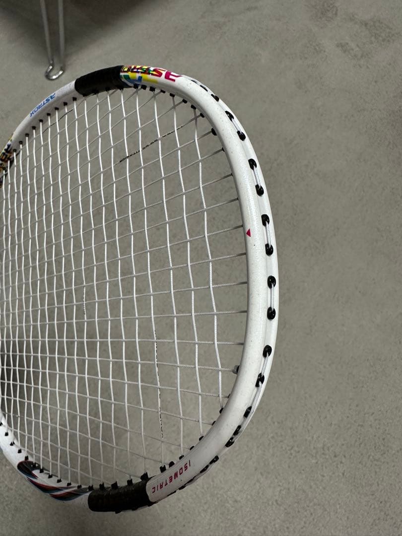 値引き！YONEX アストロクス33 2箇所 修理済