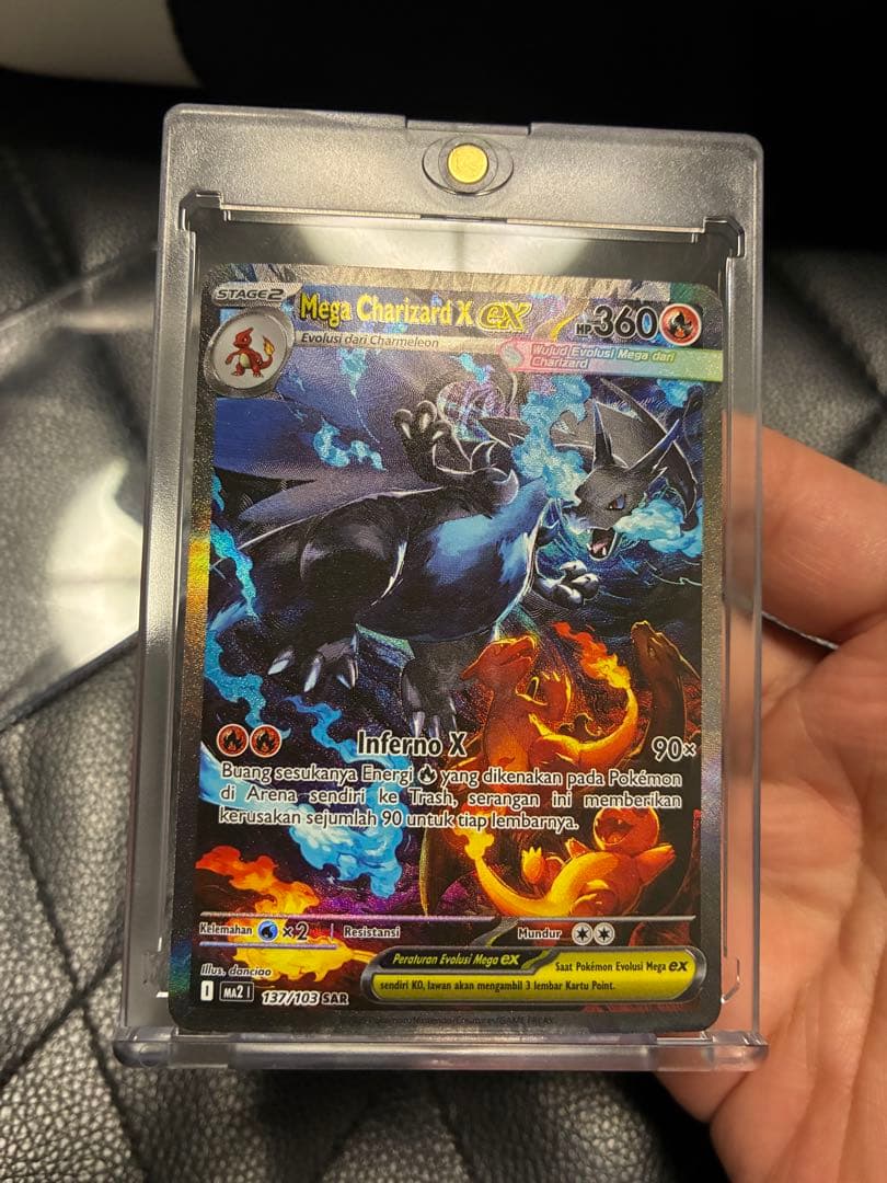 ポケモンカード Mega Charizard X海外版(ケース付き)