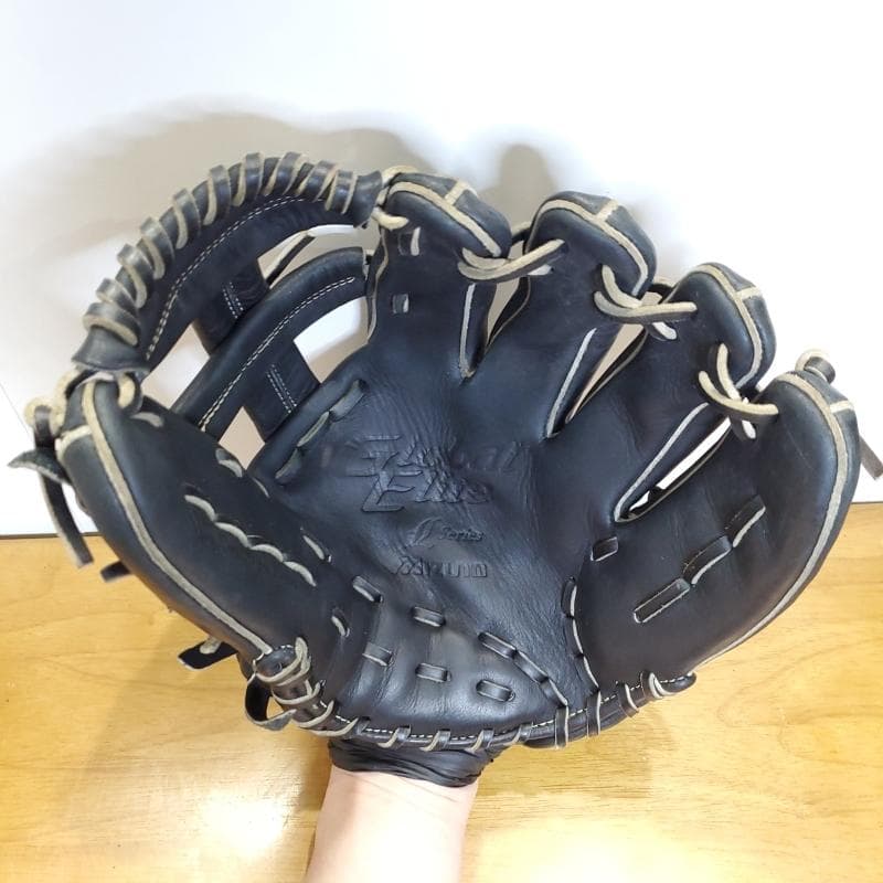 ミズノ グローバルエリート Lシリーズ 激レア 超人気 内野用 軟式グローブ
