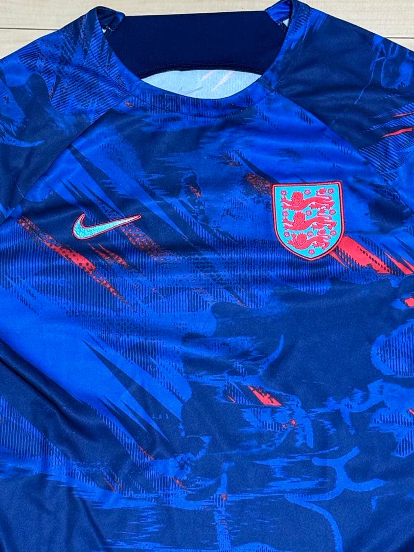 イングランド代表 22-23 トレーニングシャツ　NIKE サイズM