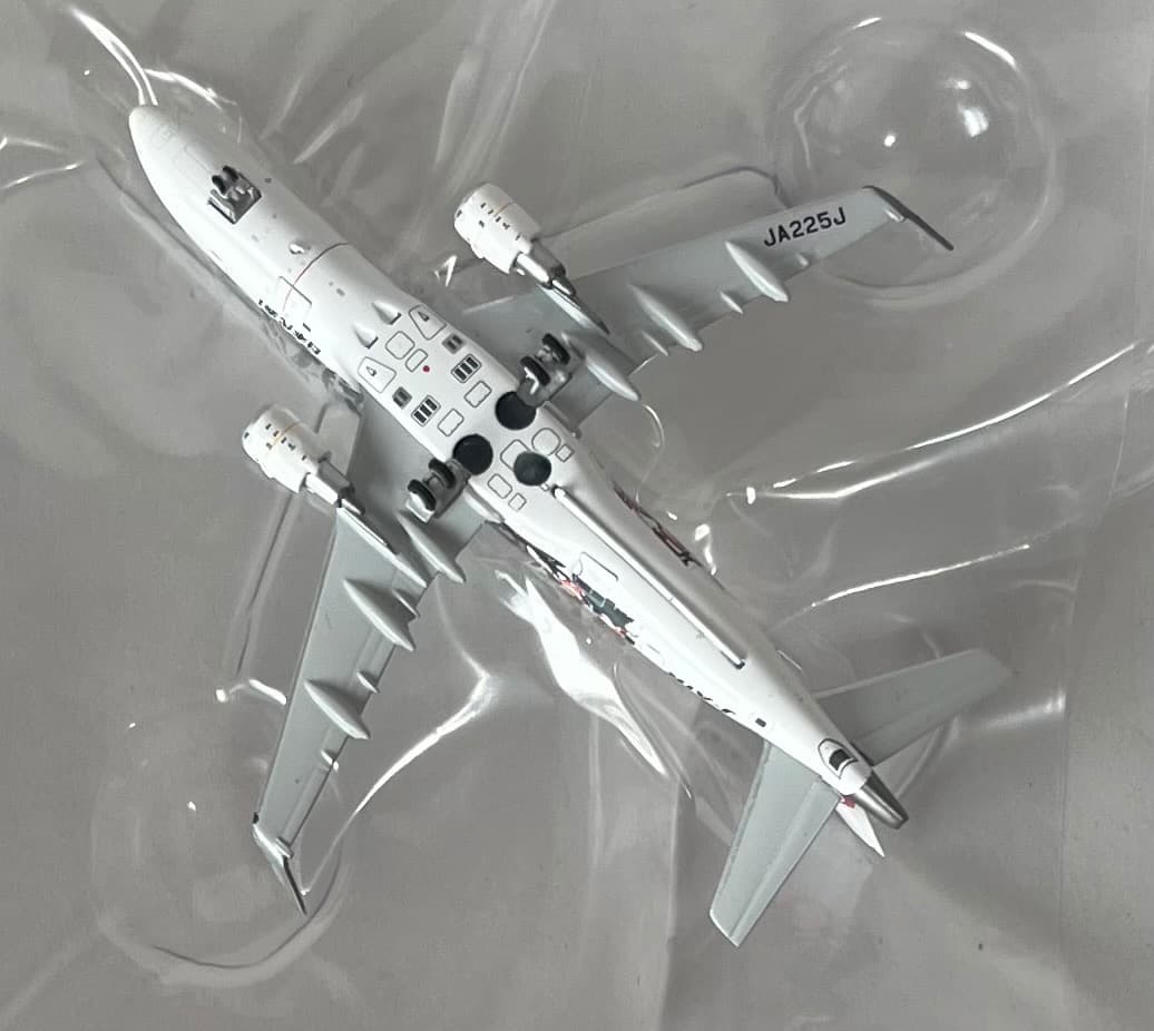 J-Air ERJ-170STD JA255J 特別塗装