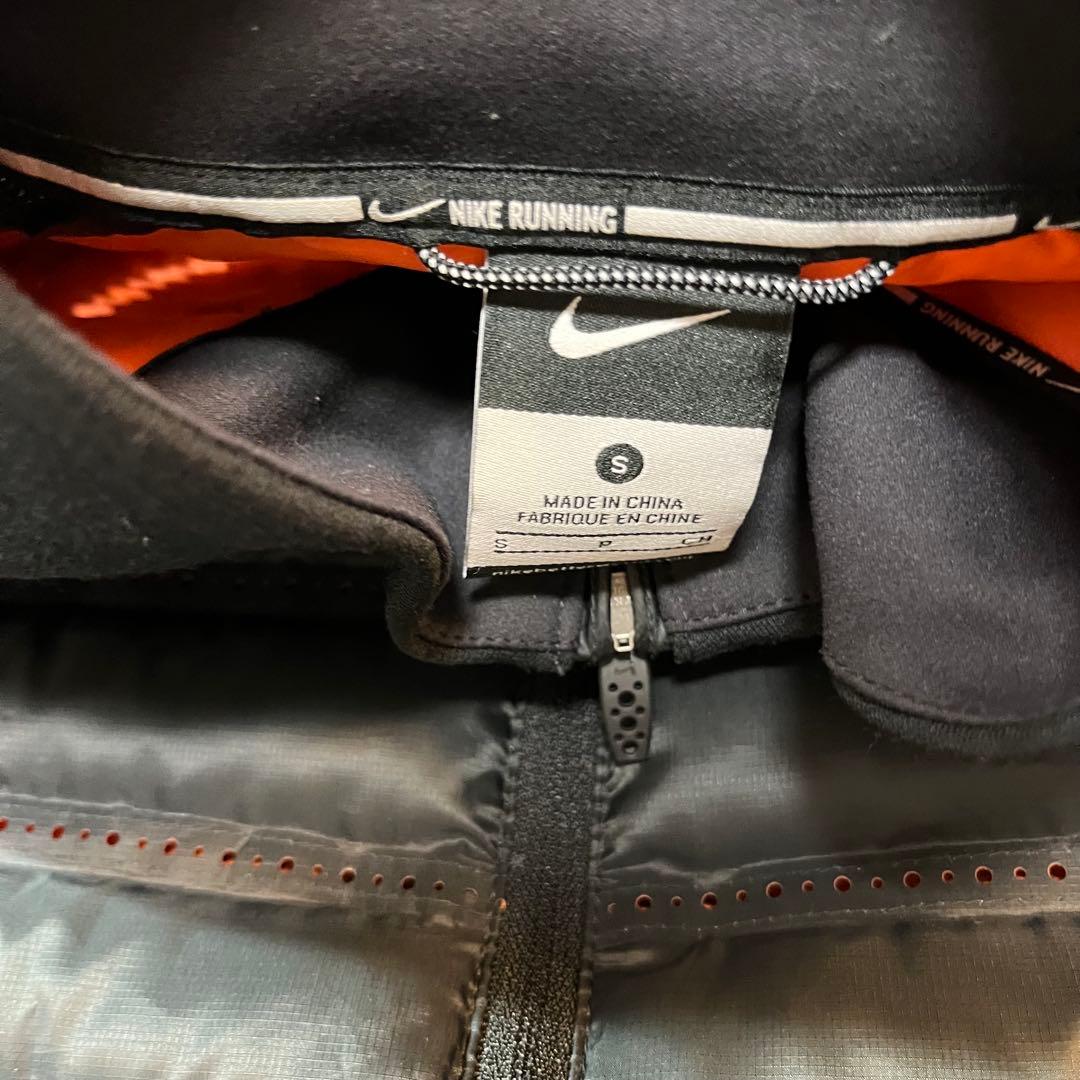 人気モデル ナイキ NIKE エアロロフト 切り替え ハイブリッド ニットダウン