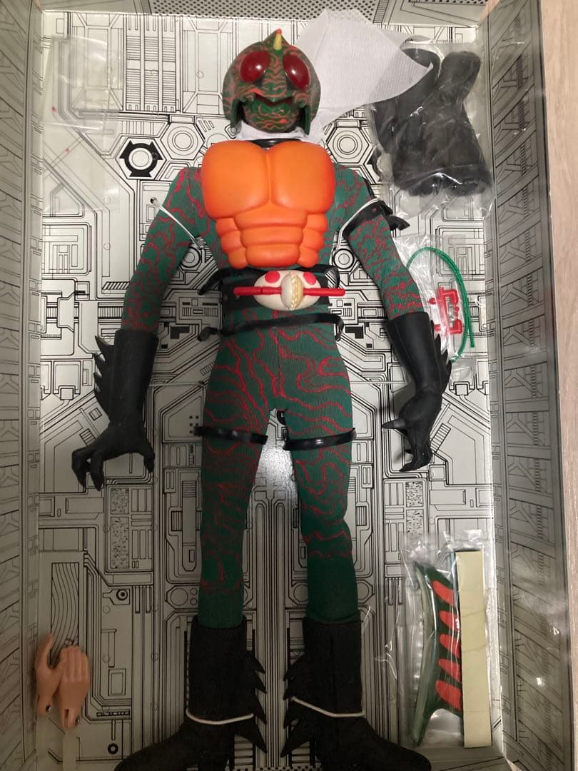 アマゾン R-AHIDER フィギュア