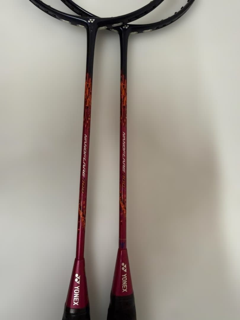 YONEX ナノフレア700 5U5-5u6 バドミントンラケット 2 本
