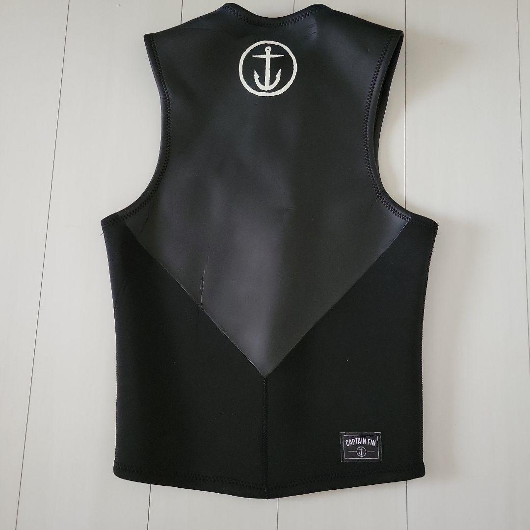 CAPTAIN FIN タッパー　ベスト サイズ XL 　ブラック