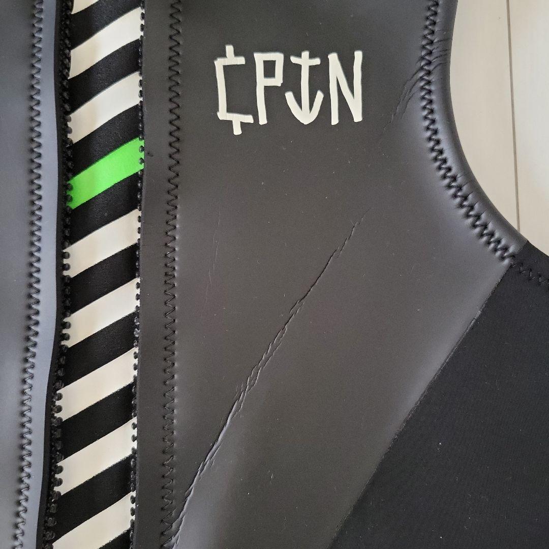 CAPTAIN FIN タッパー　ベスト サイズ XL 　ブラック