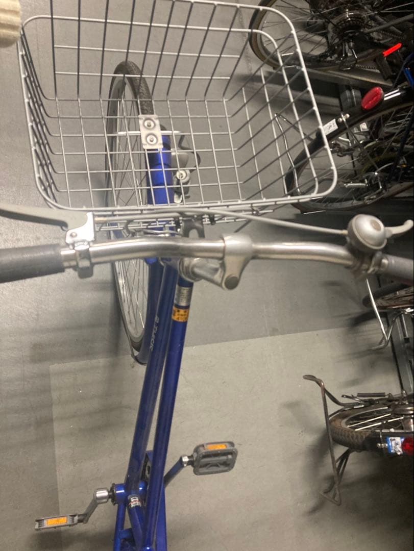 青色シティサイクル 前面バスケット付き　引き取り限定 本体