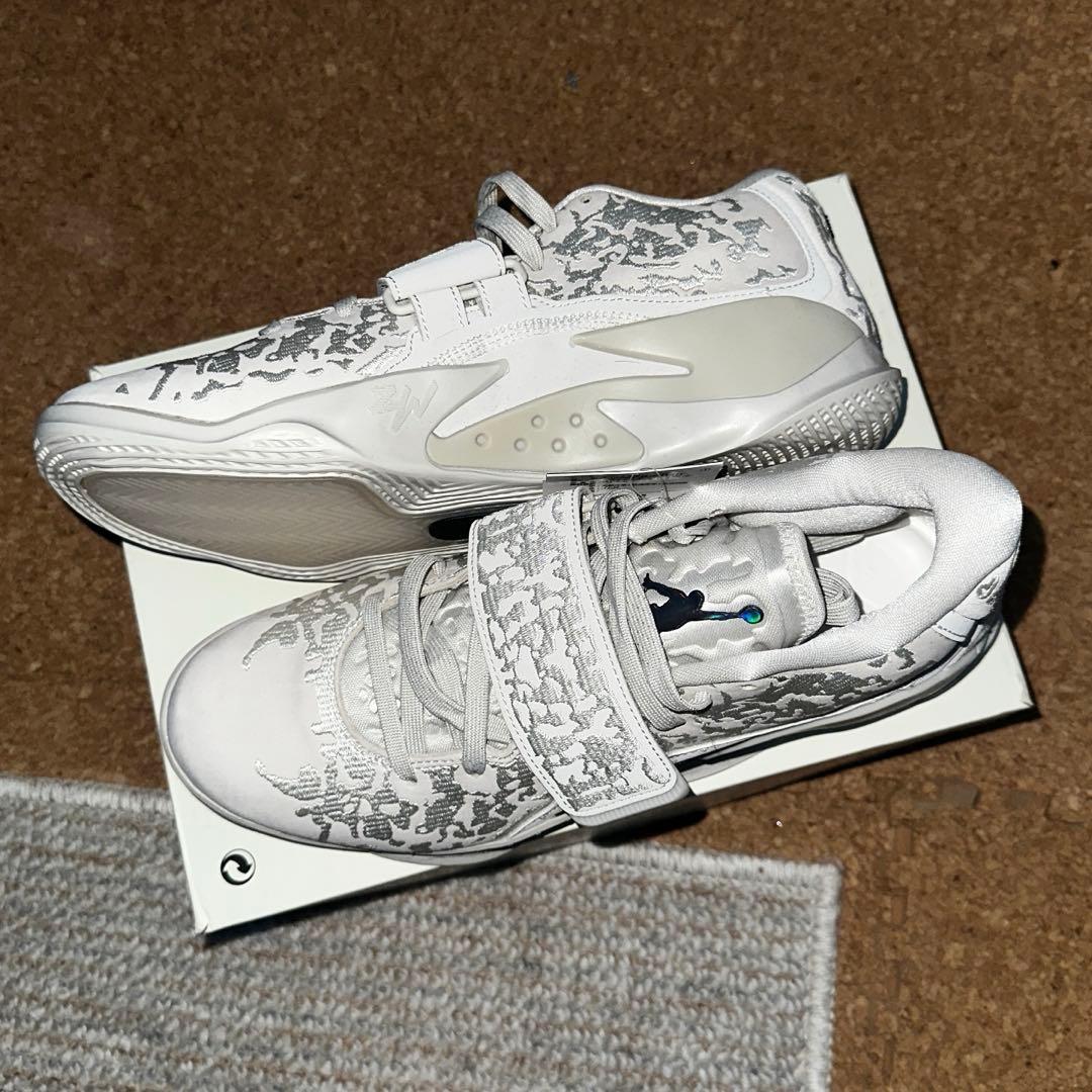 JORDANBRAND ZION LIGHTBONE ジョーダン ザイオン