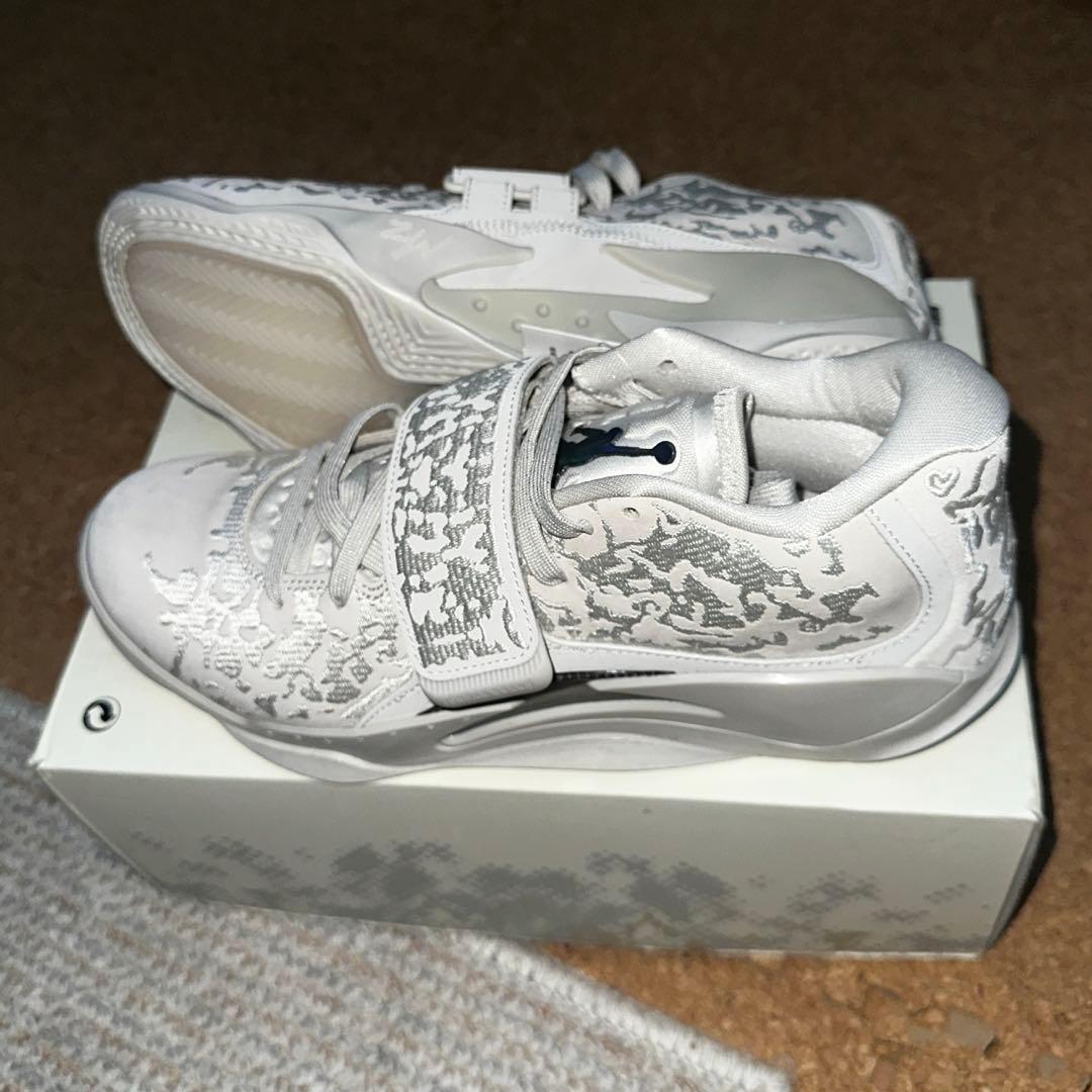 JORDANBRAND ZION LIGHTBONE ジョーダン ザイオン