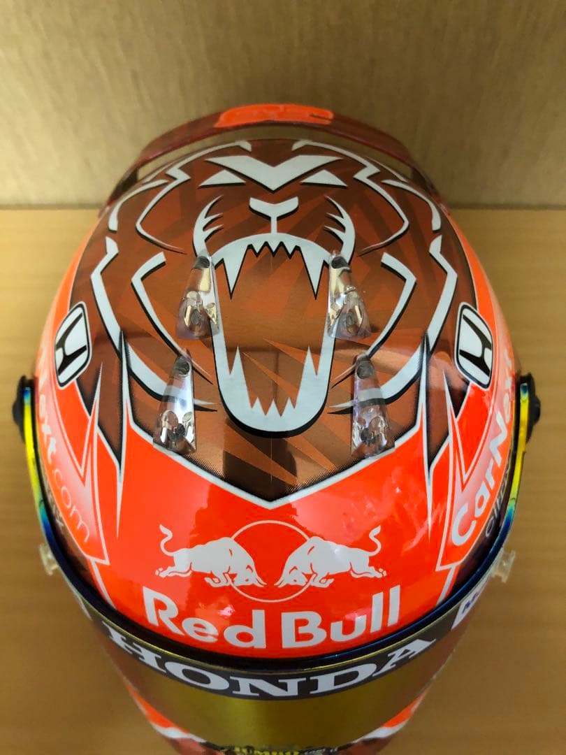 マックス・フェルスタッペン レッドブル1/2ヘルメット2021年ベルギーGP仕様