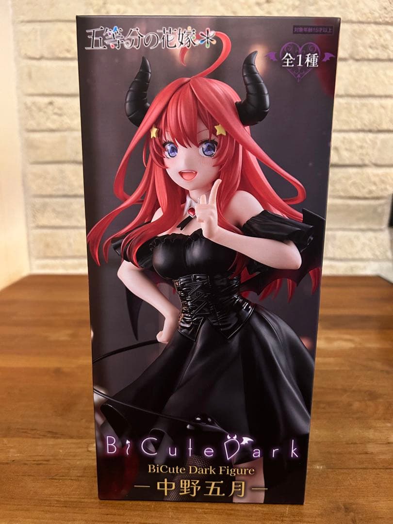 美女フィギュア8個セット　転スラ、こち亀麗子、初音ミク、中野五月他まとめ売り