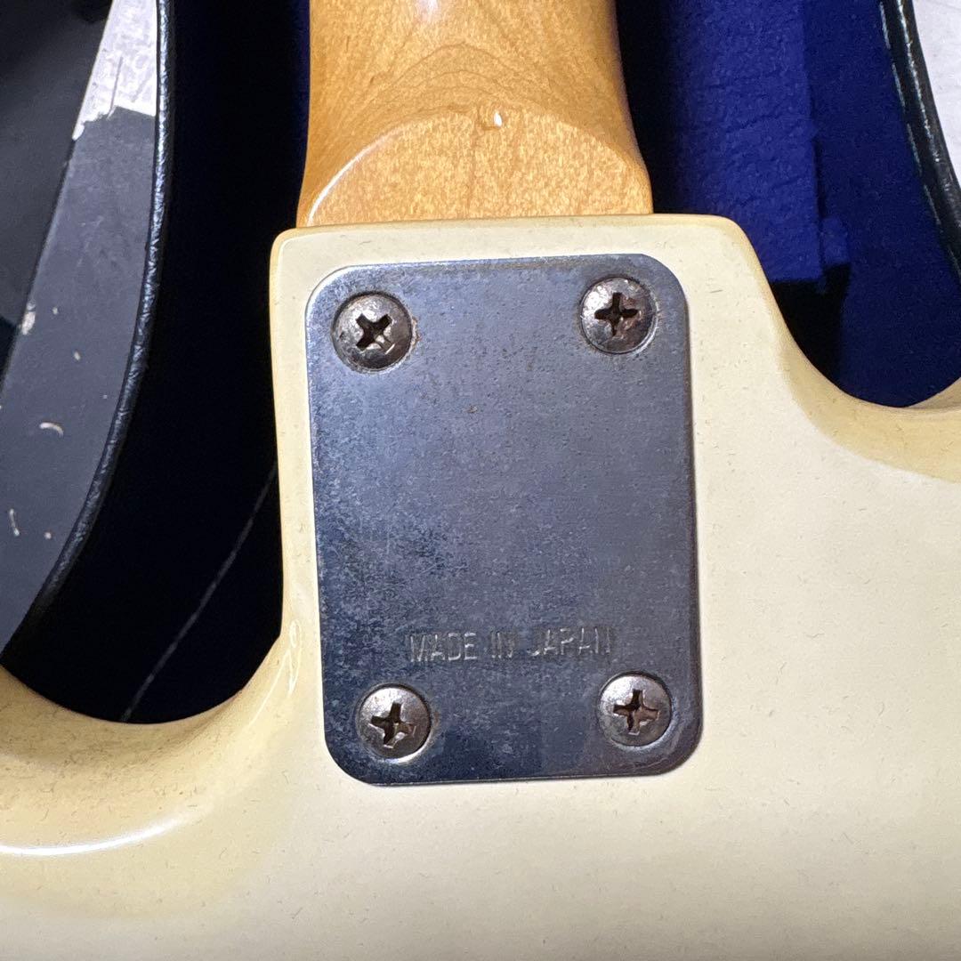 サ*ド様 エレキギター　gibson?