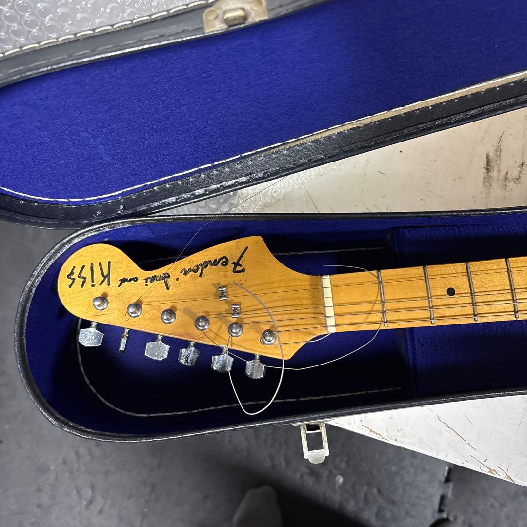 サ*ド様 エレキギター　gibson?