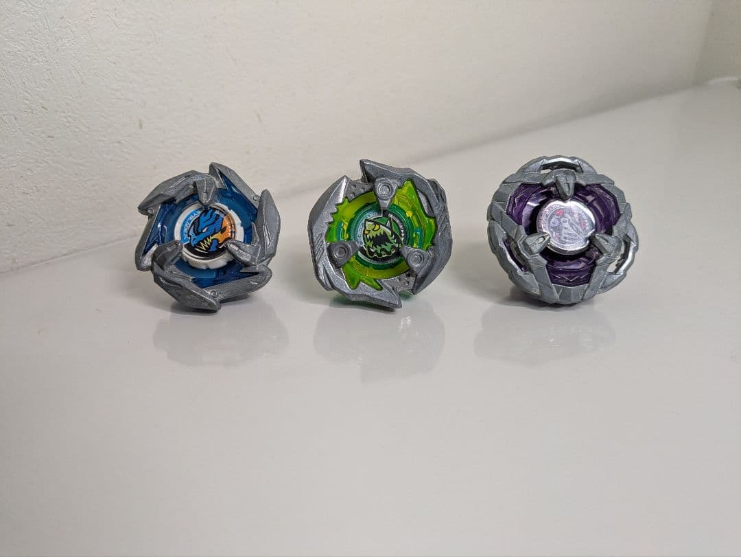 ベイブレードX　引退品