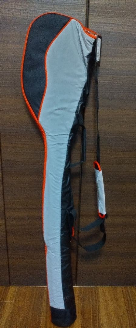 北*也様 未使用　Nike ゴルフクラブケース　ゴルフバッグ　黒　赤