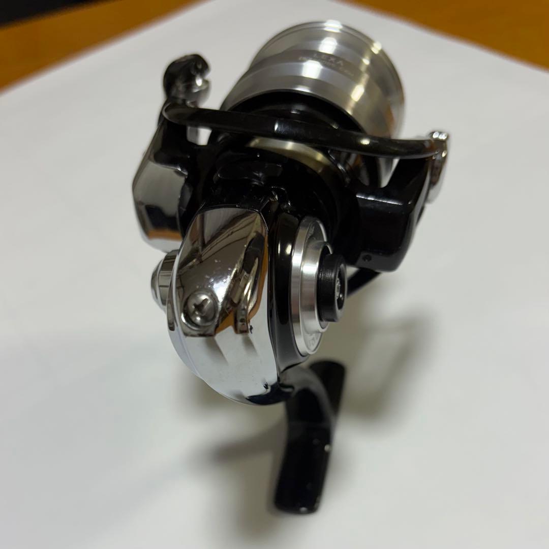ダイワ　19 レグザ　LT4000S-CXH スピニングリール
