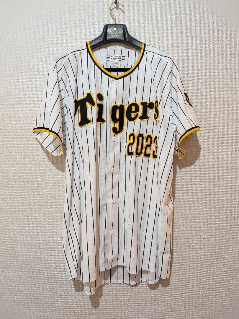 【おまけ付】阪神タイガース 2023 セ・リーグ優勝記念ユニフォーム XO