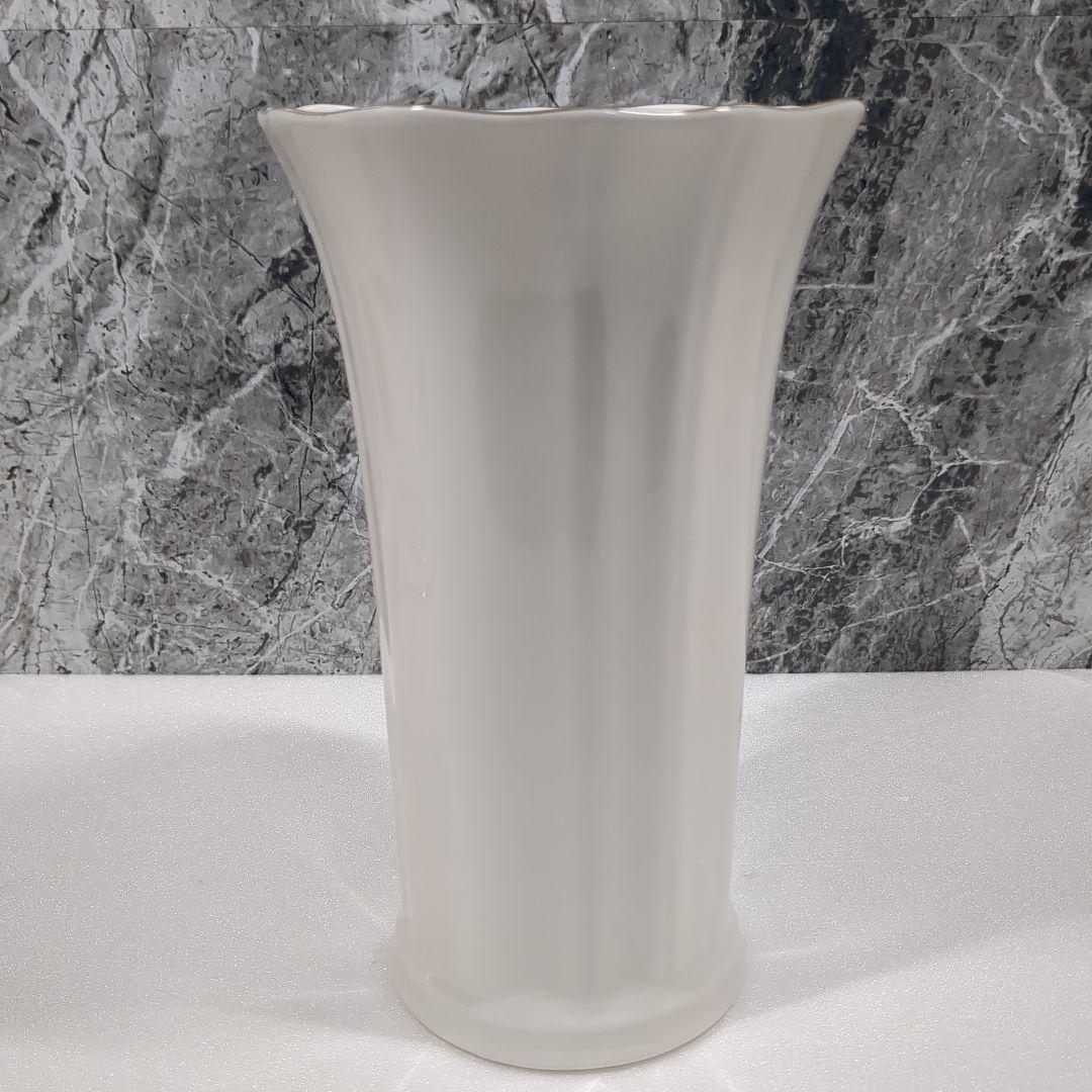 VIENNA HOUSE 花瓶・一輪挿し 2個セット 陶磁器