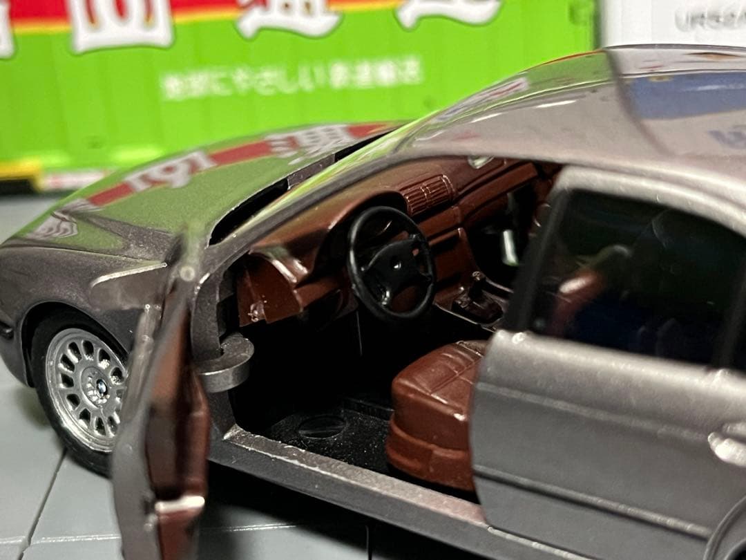 シャバク  5シリーズ マッチボックス ベンツ ジャガー ホットウィール
