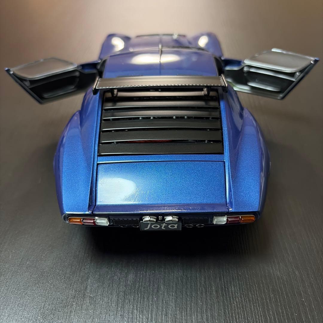 KYOSHO 1:18 ランボルギーニ・イオタ